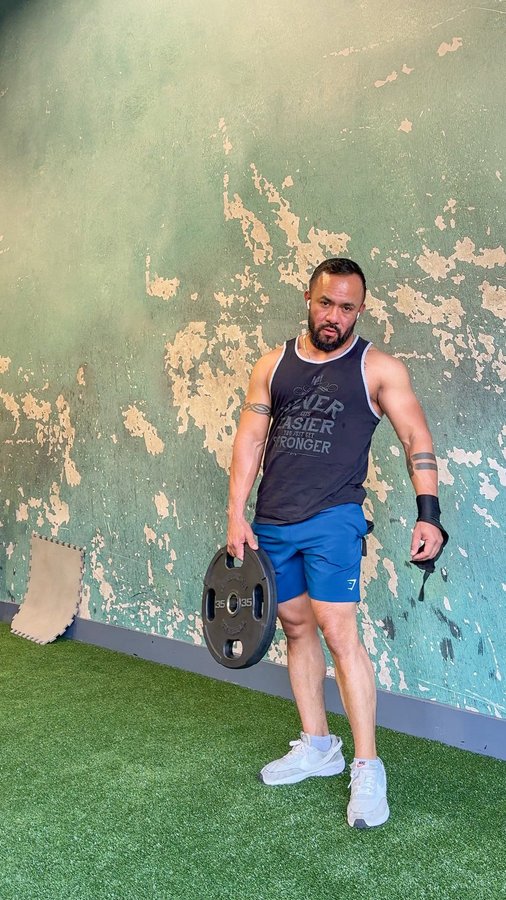 Instagram post by @nelsonfit__ for BPI Sports. Caption reads: -Leg day is a love hate relationship, but it must....