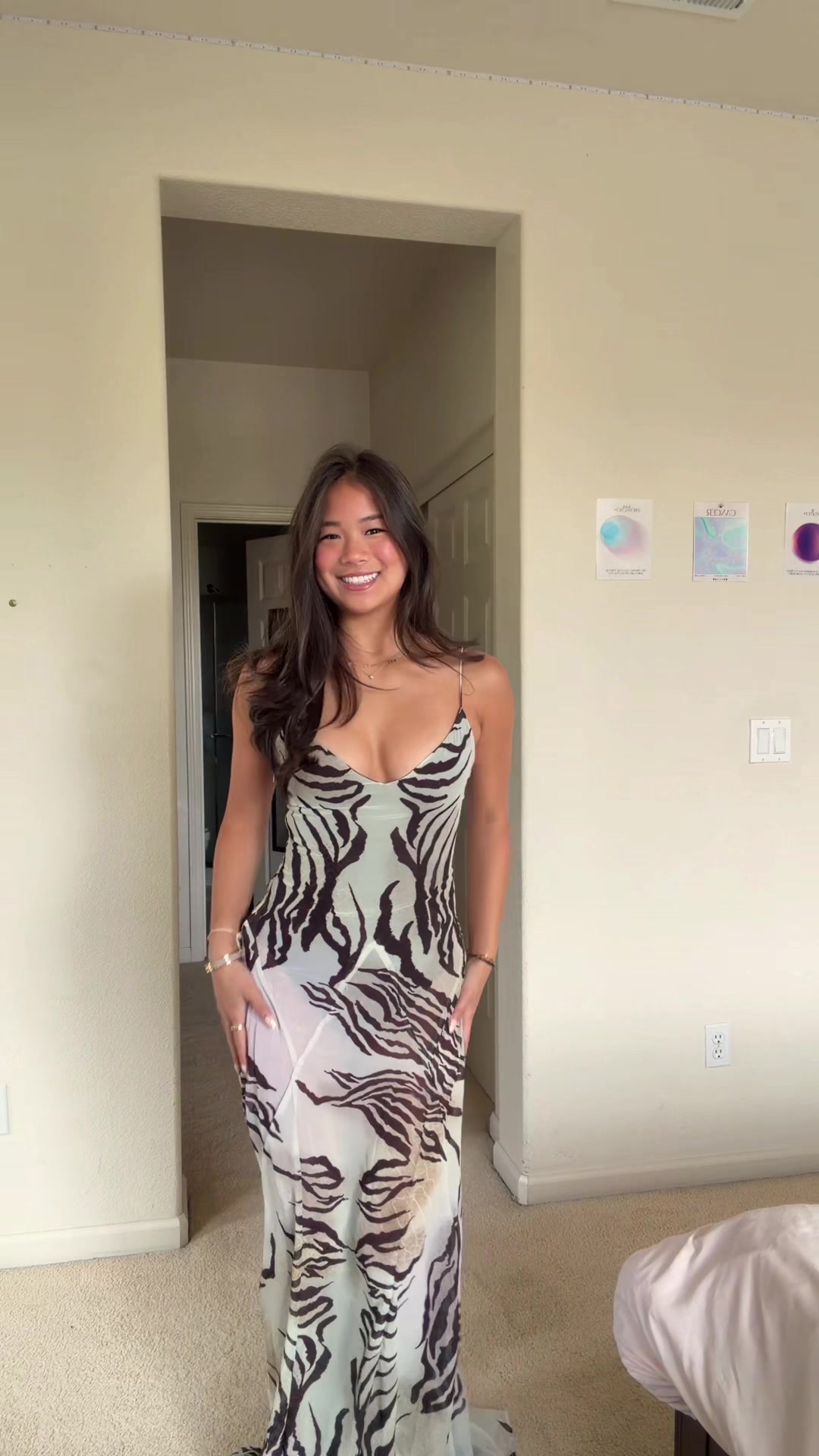 TikTok post by @julianna.irene for White Fox Boutique. Caption reads: [...] the final hours to shop 30% off @White Fox....