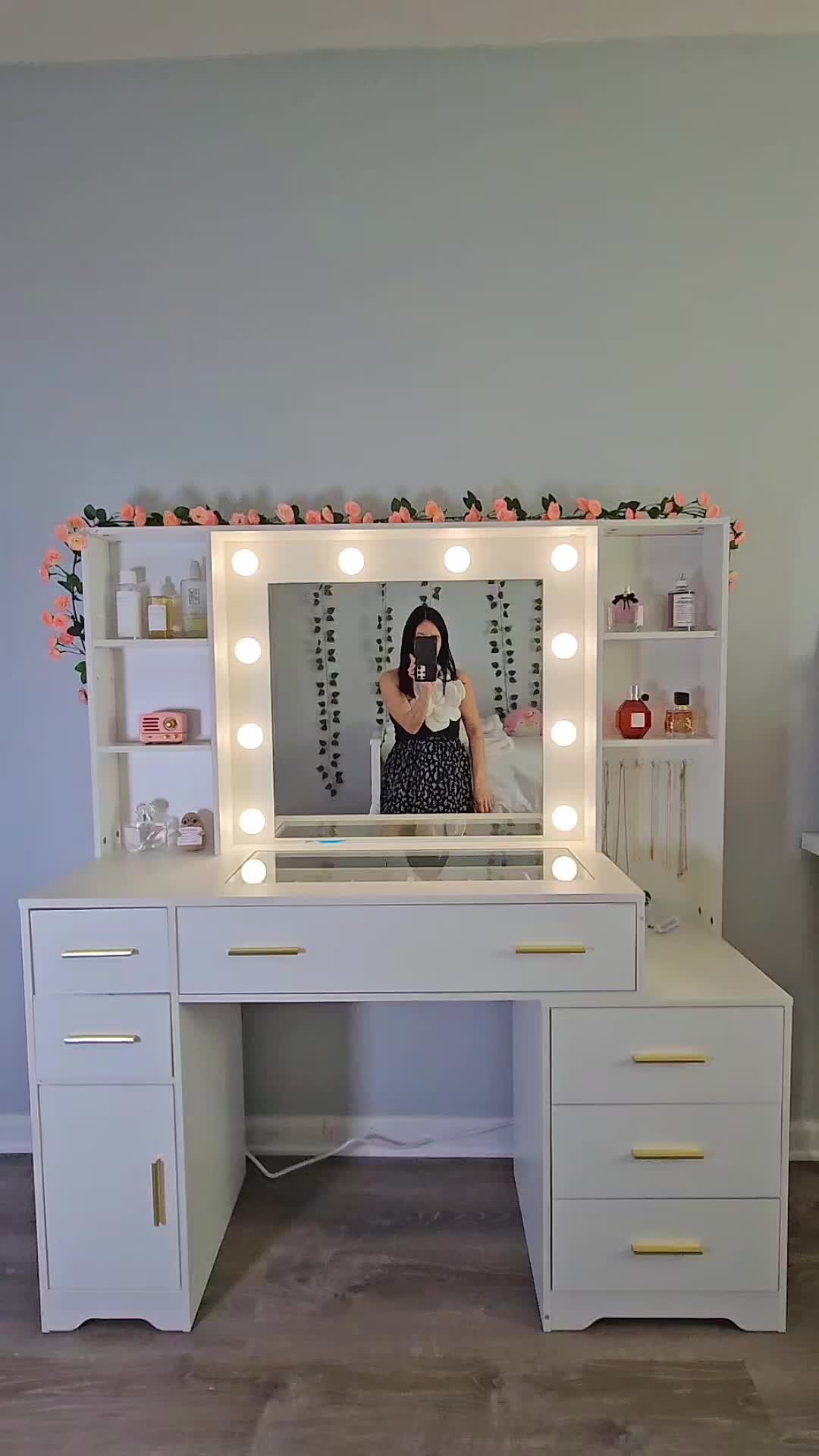 TikTok post by @shonatay for Sikaic. Caption reads: #brandfestival #springtok #sikaicfurniture....