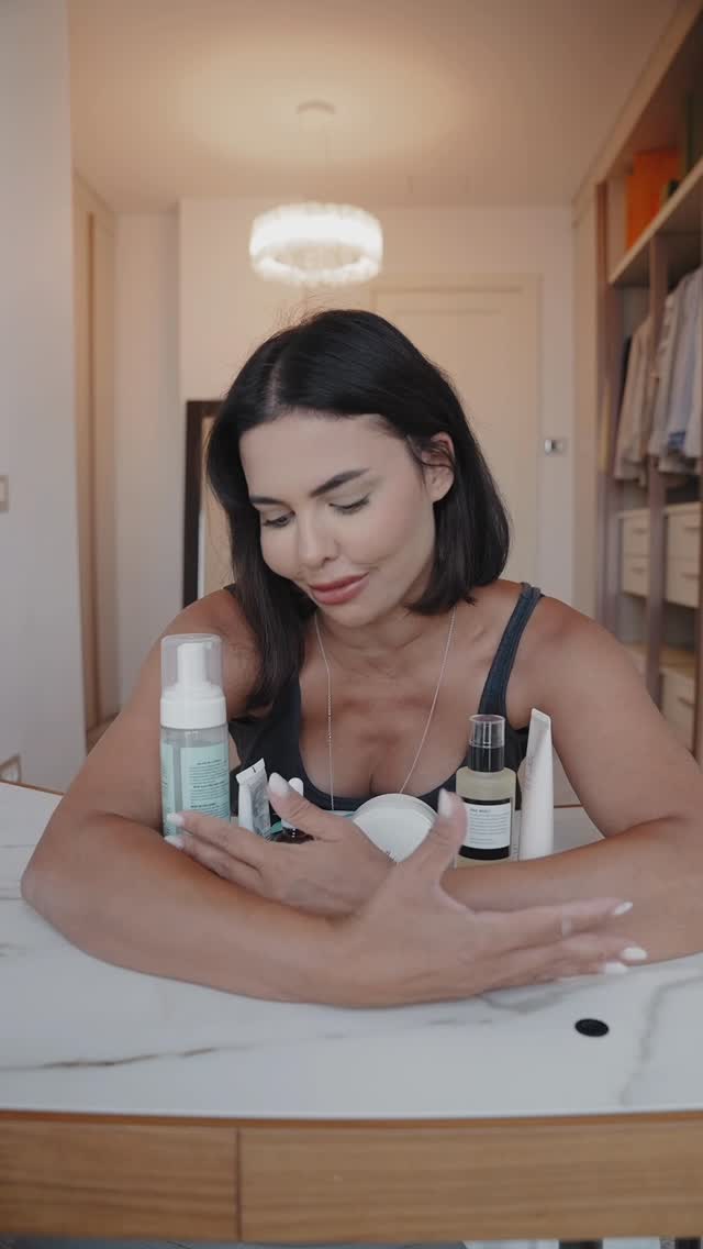 Instagram post by @andreeaoanapopescu for Kaufland Romania. Caption reads: Am mers la Kaufland după lămâi și roșii… și m-am....