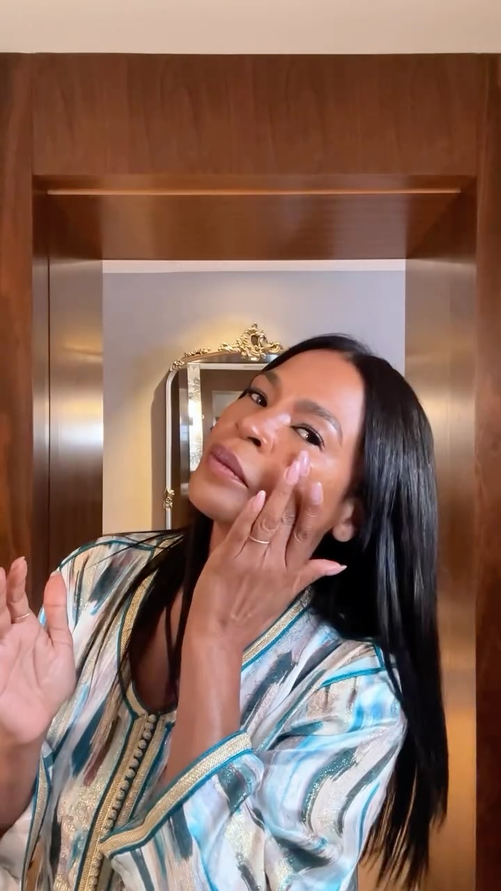 Instagram post by @iamnialong for Estée Lauder. Caption reads: Let’s talk eyes. I’ve been using @EsteeLauder’s....