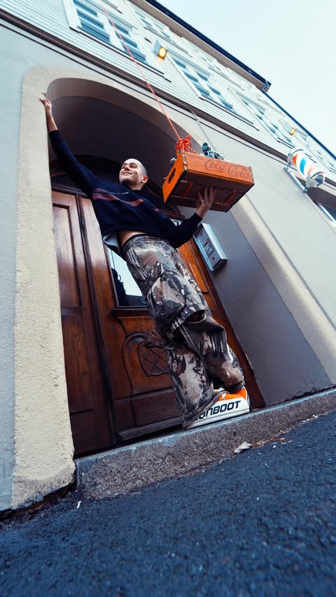 Instagram post by @trulstorp for Coca-Cola Norge. Caption reads: [...] little @cocacolano magic

#CocaColaNorge....