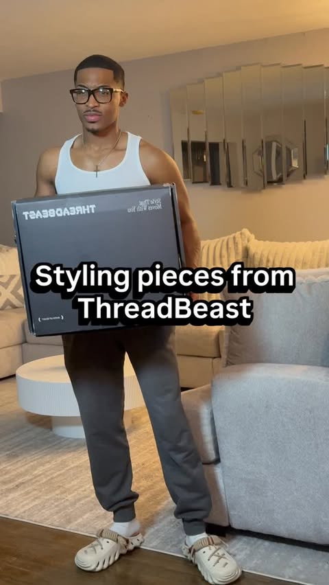 Instagram post by @lsmoove.ee for ThreadBeast. Caption reads: Styling my @threadbeast box 📦 

Use Code: FITS79....