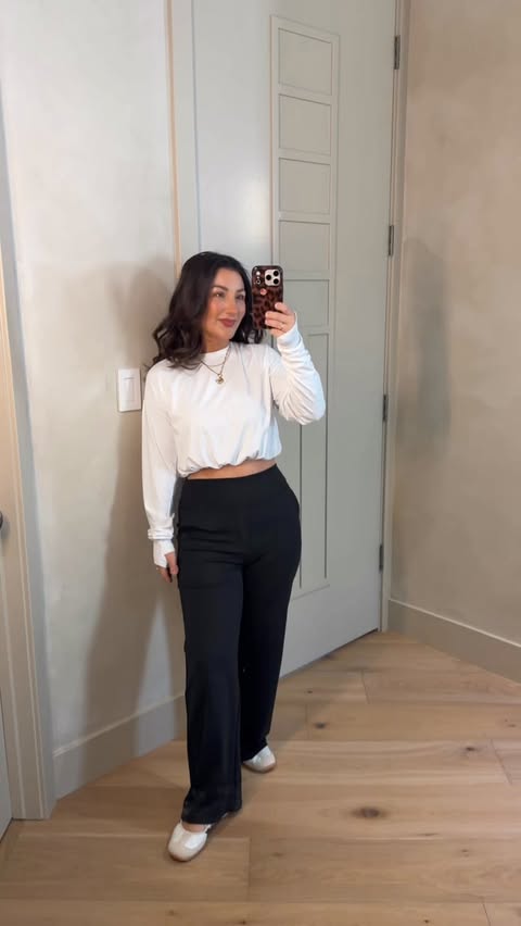 Instagram post by @mimipluswill for G4Free. Caption reads: [...] in pants and small in top! Use code:....