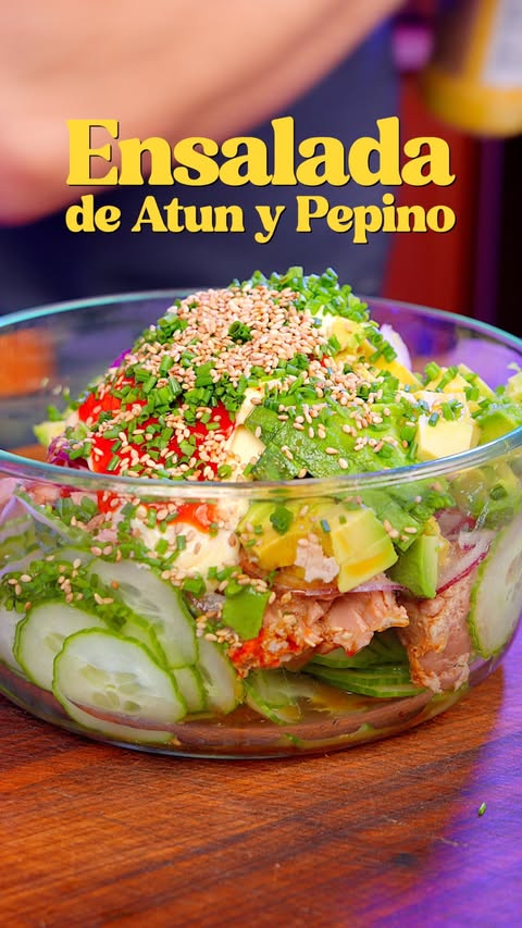 Instagram post by @andrescooking for Safe Catch. Caption reads: [...] and Cucumber Salad

Use Atún Elite de....