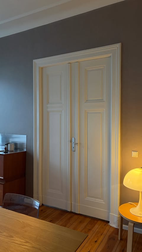 Instagram post by @lamaisondeleoniie for Photowall. Caption reads: [...] this corner a little makeover with a....