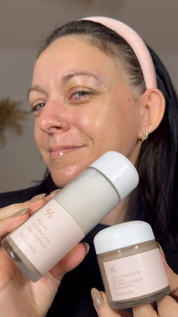 Instagram post by @jess_pinal for Dr.Ceuracle. Caption reads: [...] without leaving skin feel greasy.....