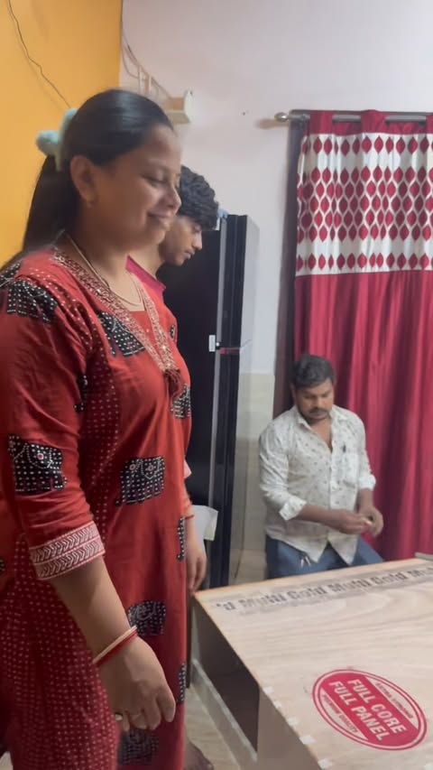 Instagram post by @delhiist for Conscious Chemist. Caption reads: Finally modular kitchen banana start ho gya❤️😍 .....