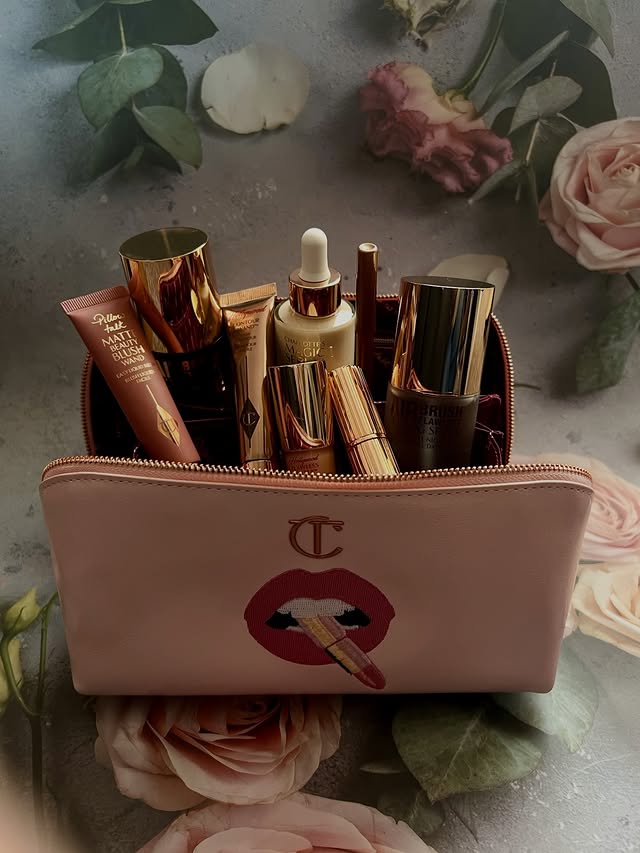 Instagram post by @maggie_beauty_lover for Charlotte Tilbury. Caption reads: [...] admiration, timeless beauty ✨
My Charlotte....