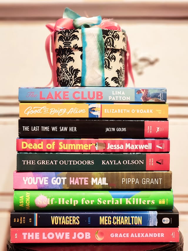 Instagram post by @booksloveandunderstanding for Atria Books. Caption reads: [...] Last Time We Saw Her by Jaclyn Goldis....