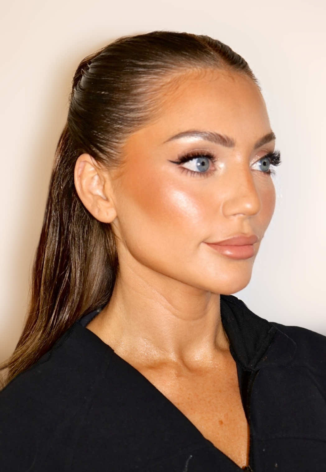 TikTok post by @lynnkabbanii for Embryolisse USA. Caption reads: Bronzy look tutorial on @THE HAMID FAMILY ✨....