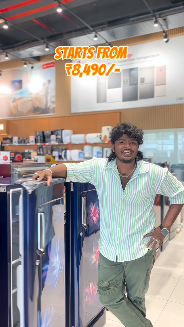 Instagram post by @praveen_cute__ for Poorvika. Caption reads: Poorvika la Trending Deals offer vanthachi....