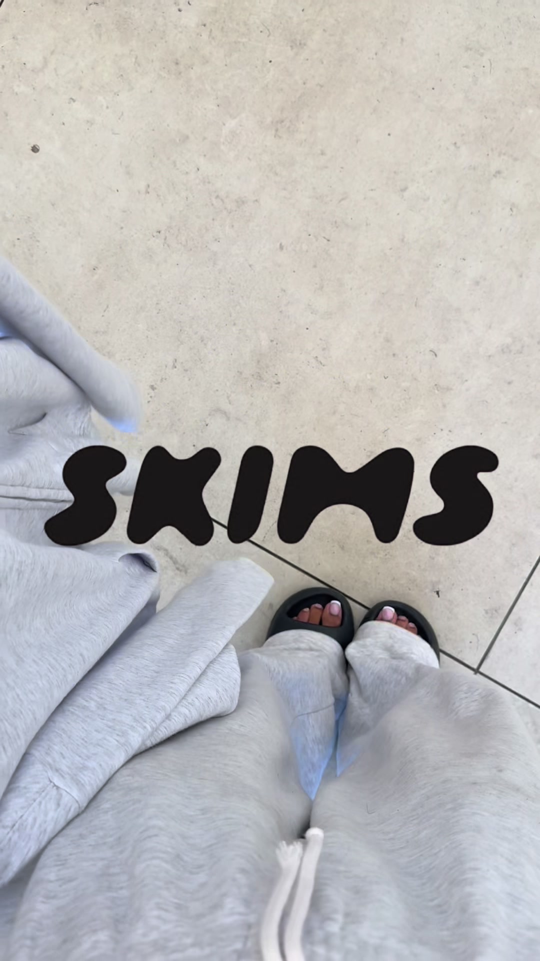 TikTok post by @_kais.spam_ for Skims. Caption reads: Stay tuned!! 👀 @SKIMS #vlog #skims #skimspartner....