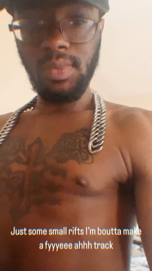 Instagram post by @1anonlykeepbuilding for BentleyRecords.io. Caption reads: Quick demo of what KB of @bentleyrecords recording....