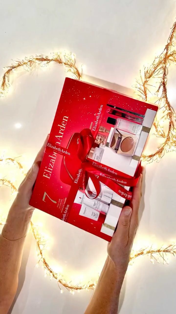 Instagram post by @i_am_katebell for Elizabeth Arden. Caption reads: [...] Holiday Gift List made easy with....