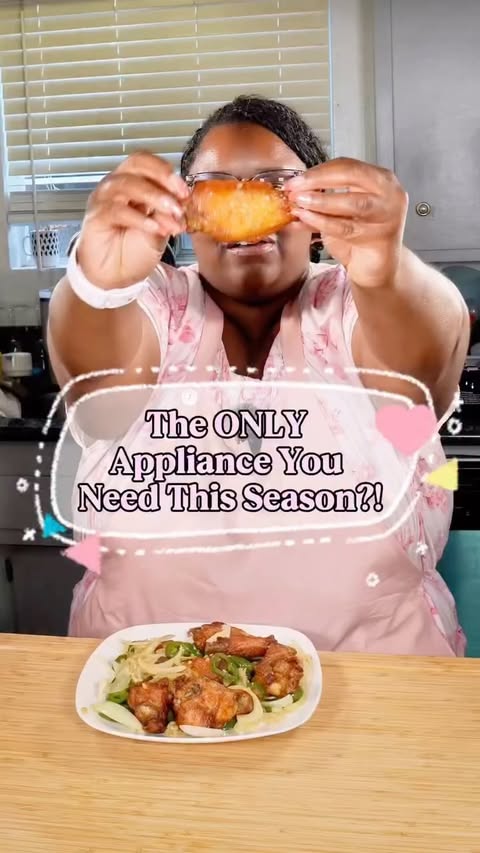 Instagram post by @ashanwaki for COSORI. Caption reads: [...] my new airfryer and…. I’m....