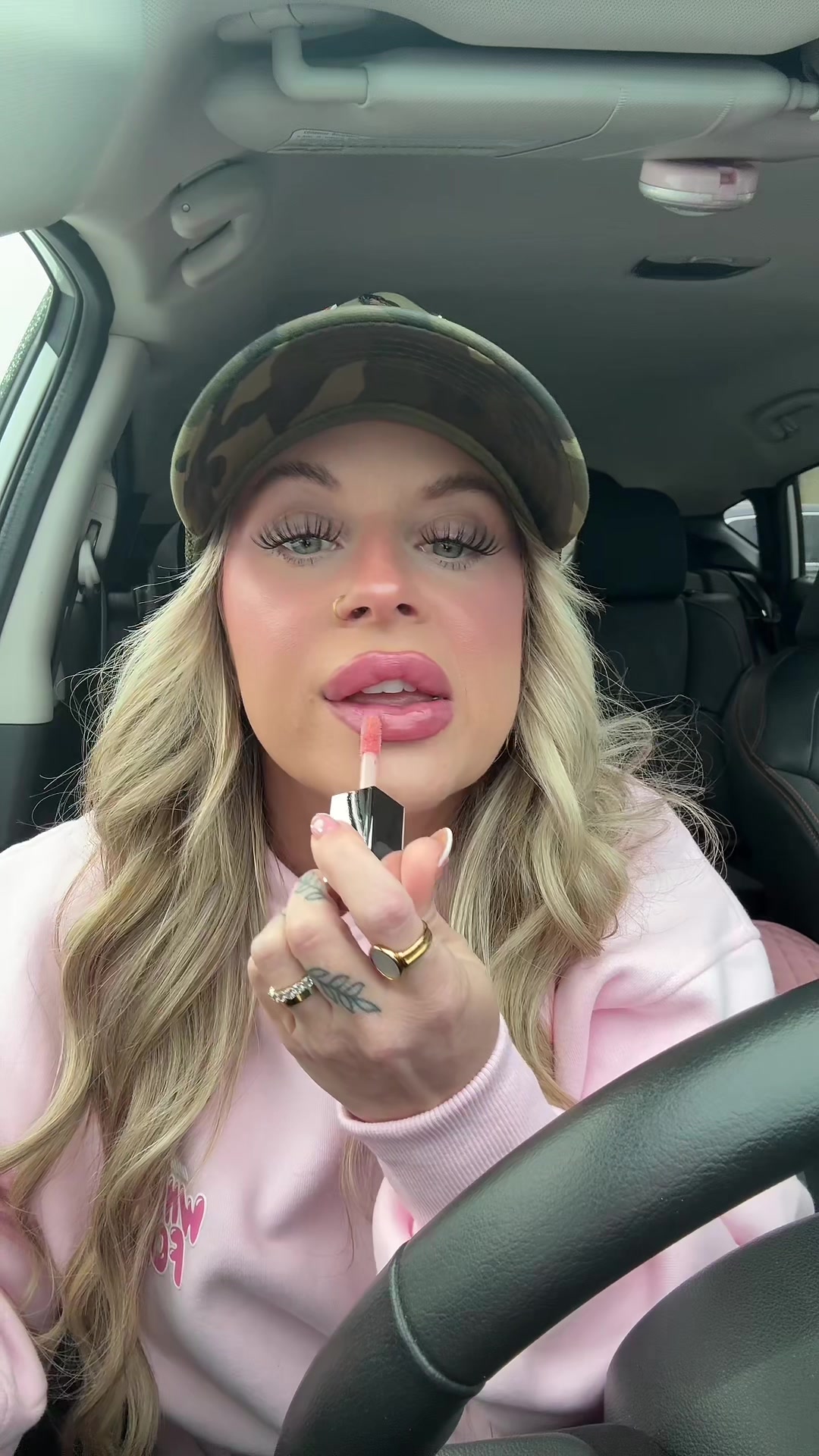 TikTok post by @bbylaceyxoxo for IT Cosmetics. Caption reads: Little haul for yall 🫡 @Hourglass Cosmetics @IT....