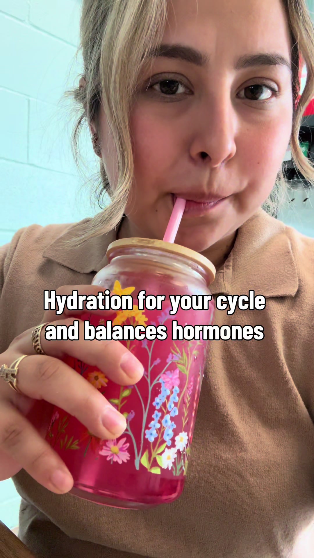 TikTok post by @teresa_mendoza1995 for Iris Nutrition. Caption reads: [...] is so good for daily wellness 🧡 @Iris....