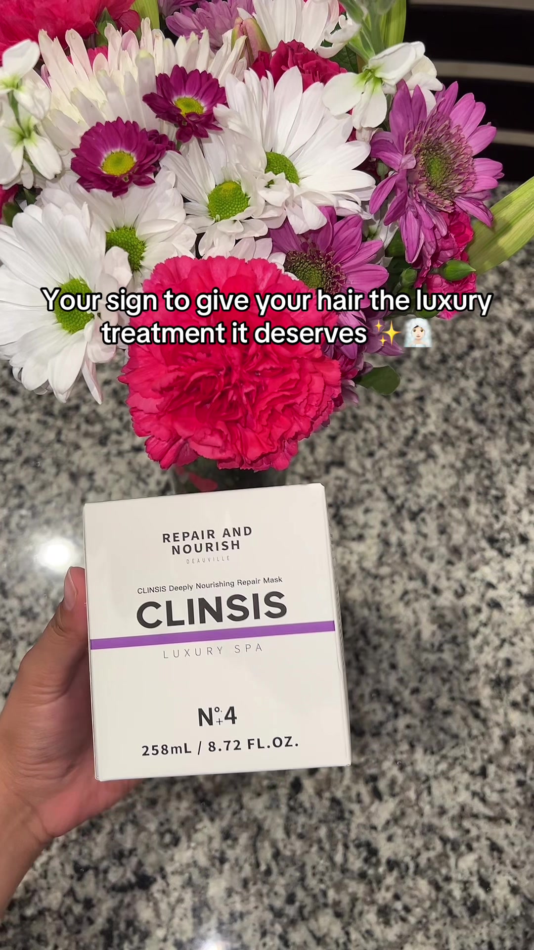 TikTok post by @ixciigm for CLINSIS. Caption reads: [...] hair feel salon fresh at home ✨ Using....
