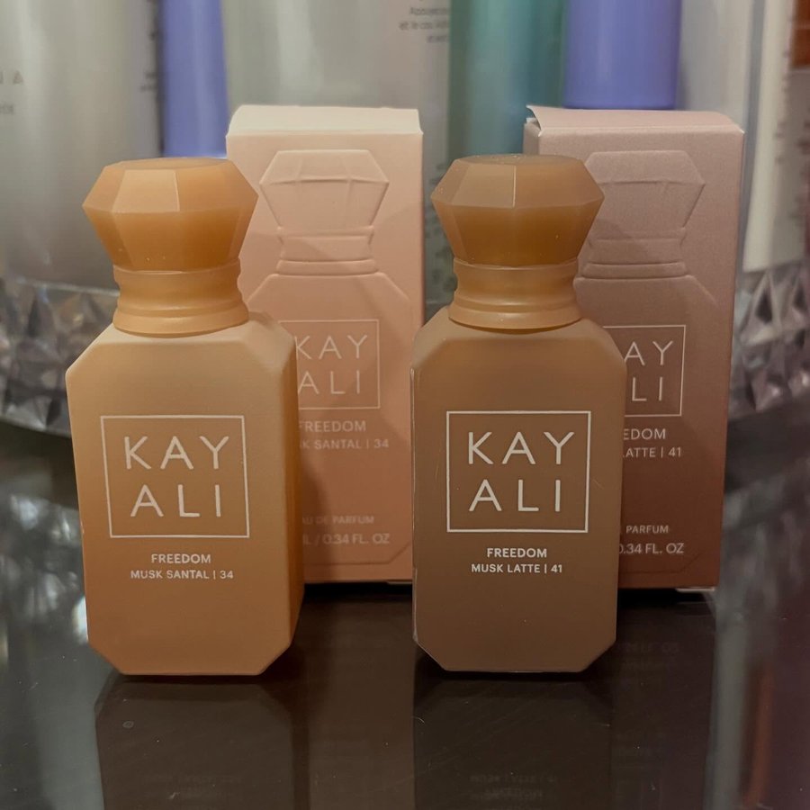 Instagram post by @mandygbeauty for Skeepers. Caption reads: [...] were gifted to me by @kayali and....