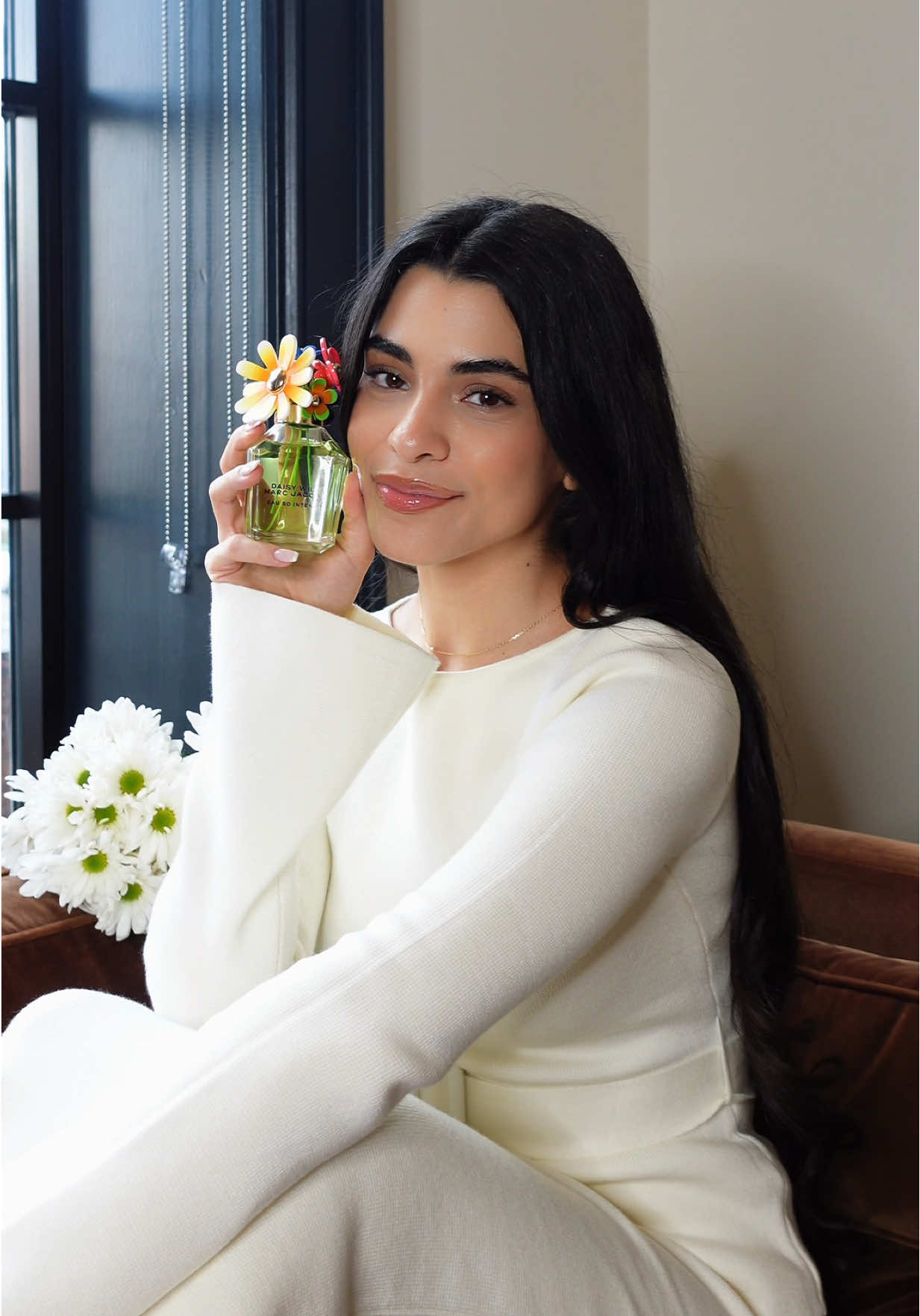 TikTok post by @avasalmaci for Marc Jacobs Fragrances. Caption reads: Plan your next adventure while wearing Daisy Wild....