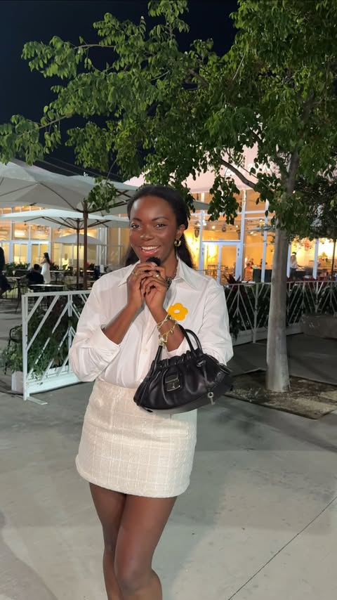 Instagram post by @cocobassey for Marc Jacobs Fragrances. Caption reads: fashion meets art 🌼 @marcjacobsfragrances daisy x....