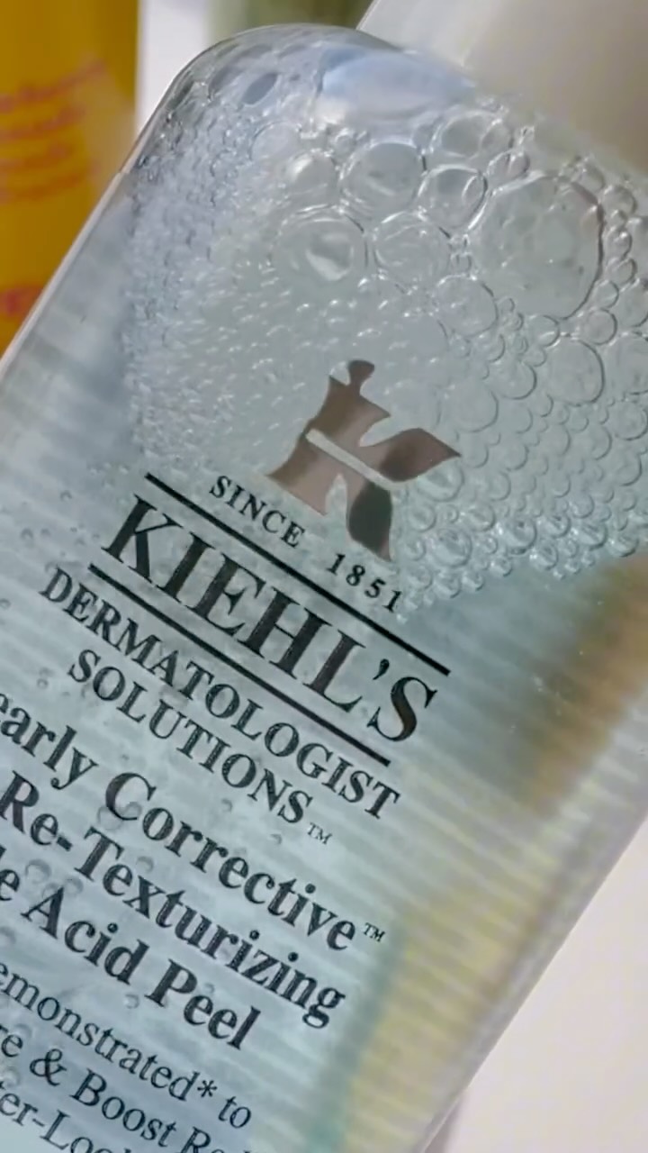 Instagram post by @thebestfacebeautyblog for Davidstea. Caption reads: 🤫 Want to know a secret? ✨ I’m spilling the tea!....