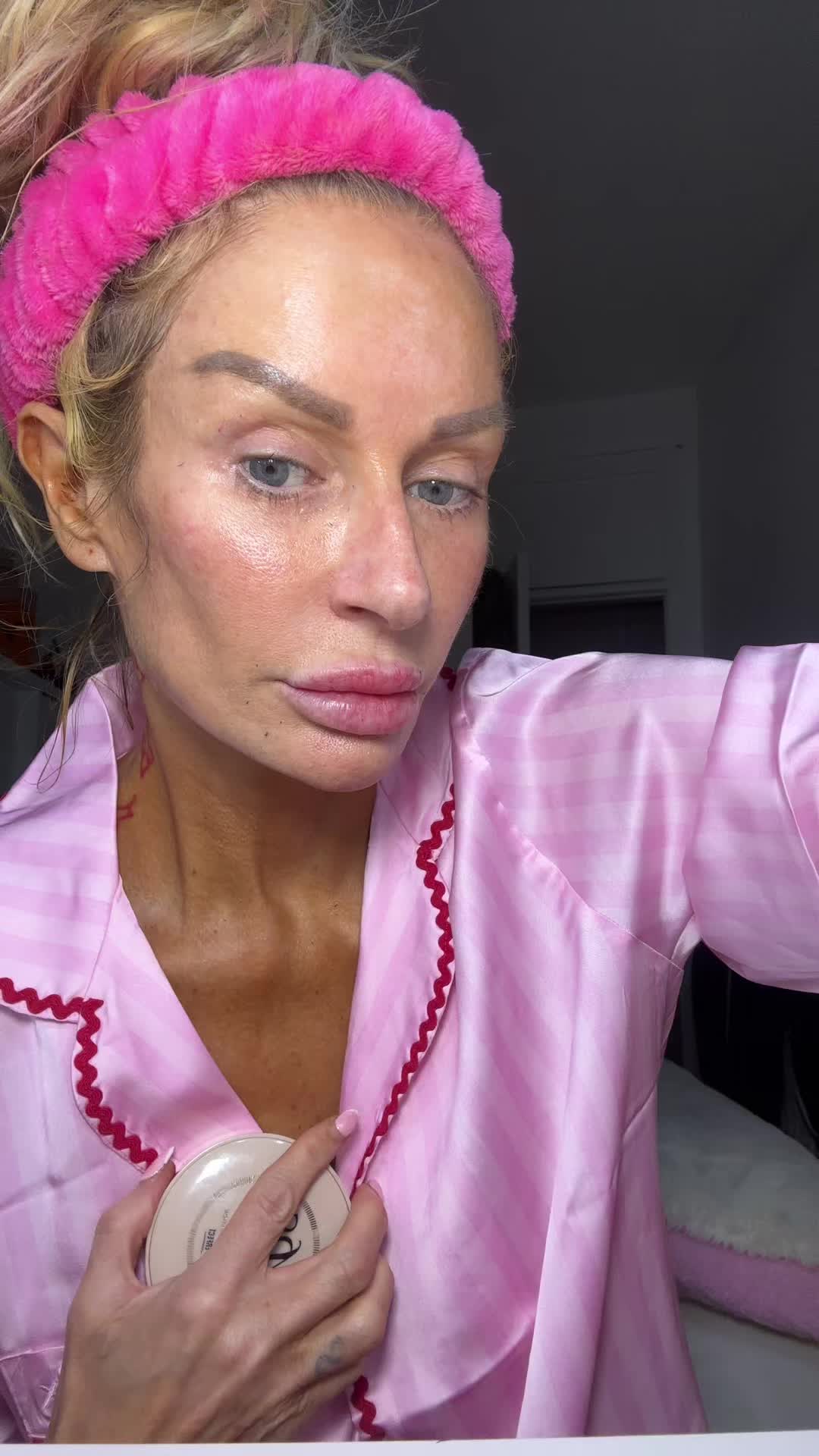TikTok post by @amandjmillions for BPerfect Cosmetics. Caption reads: @BPerfect Cosmetics #tiktokmademebuyit#bperfect.