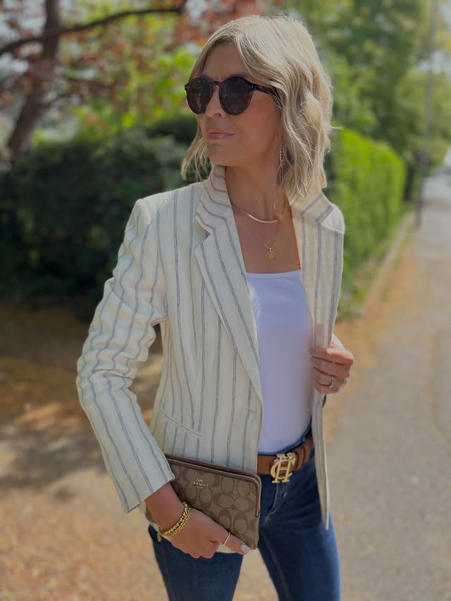 Instagram post by @kellylouise398 for Saint and Sofia. Caption reads: [...] @brorafashion - Ribbed white tee....
