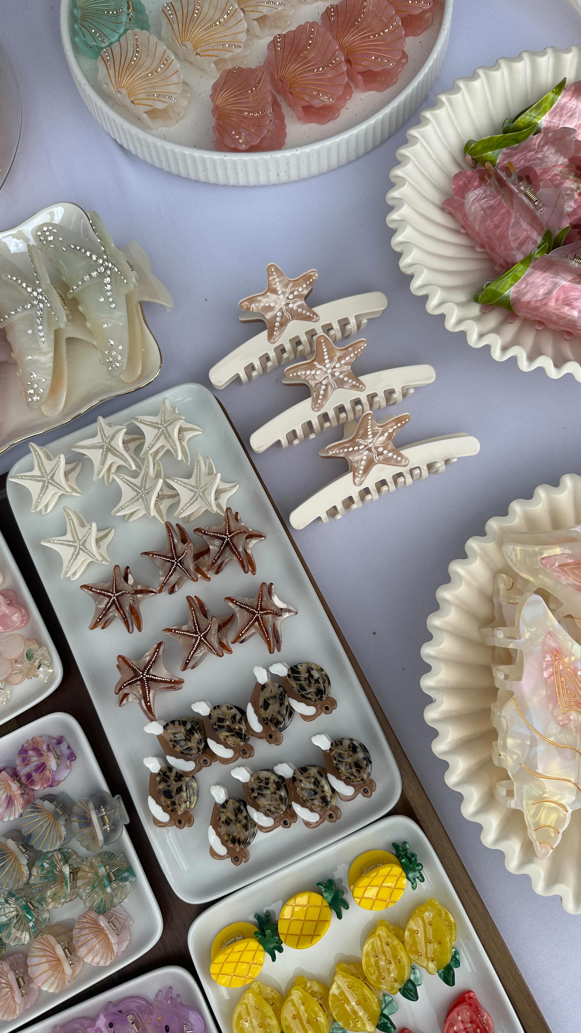 Instagram post by @makenna.beckman for Caliray. Caption reads: [...] routine!! ft. my favs from @sunbum &....