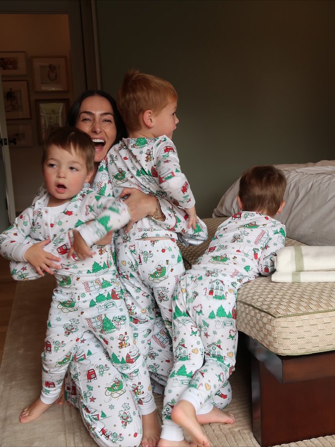 Instagram post by @taramoni_ for Roller Rabbit. Caption reads: [...] and pajamas will spark joy!!!!....