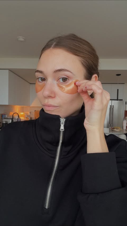 Instagram post by @mykenna for true Botanicals. Caption reads: My morning musts !!! ✨ never skip @‌truebotanicals....