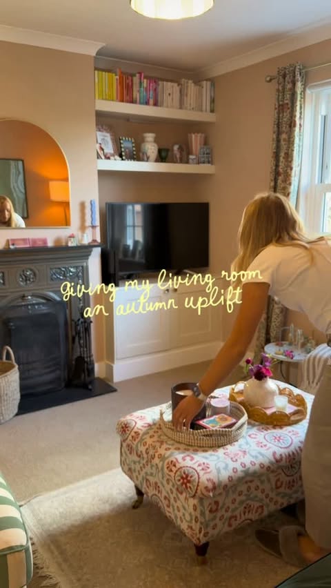 Instagram post by @daisyhannahhart for Kukoon Rugs. Caption reads: [...] autumn with my new gorgeous rug from....