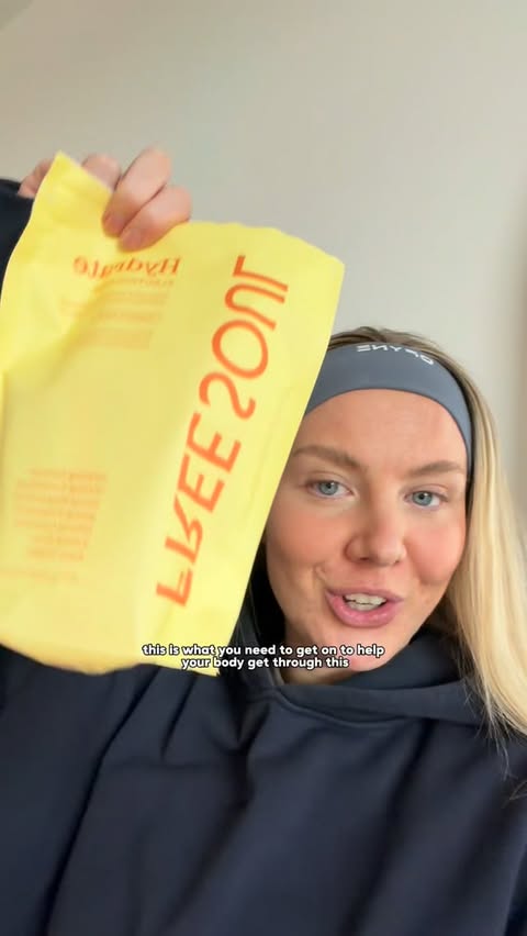 Instagram post by @katpenelopefit for Free Soul. Caption reads: [...] I have these every day😂 code: KATP....