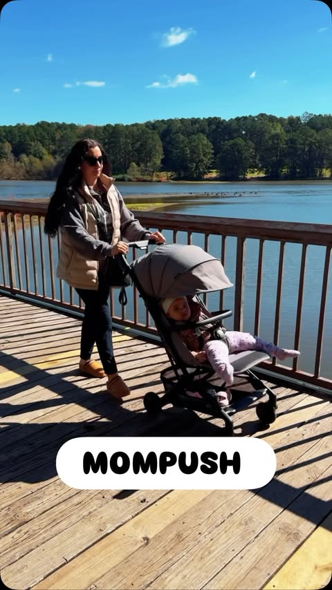 Instagram post by @amerikadabirgunum for Mompush. Caption reads: [...] to use, regardless of summer or winter:....