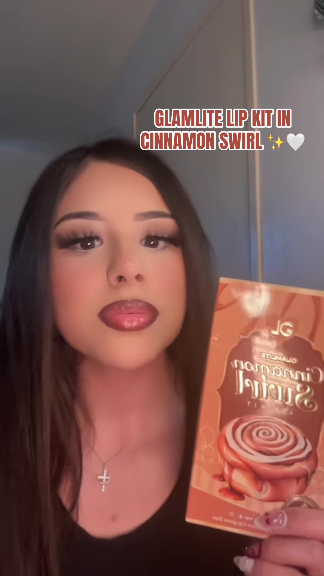 TikTok post by @yourstrulyangg_ for Glamlite Cosmetics. Caption reads: The prettiest lip combo 🤎✨ The Glam Lite Cinnamon....