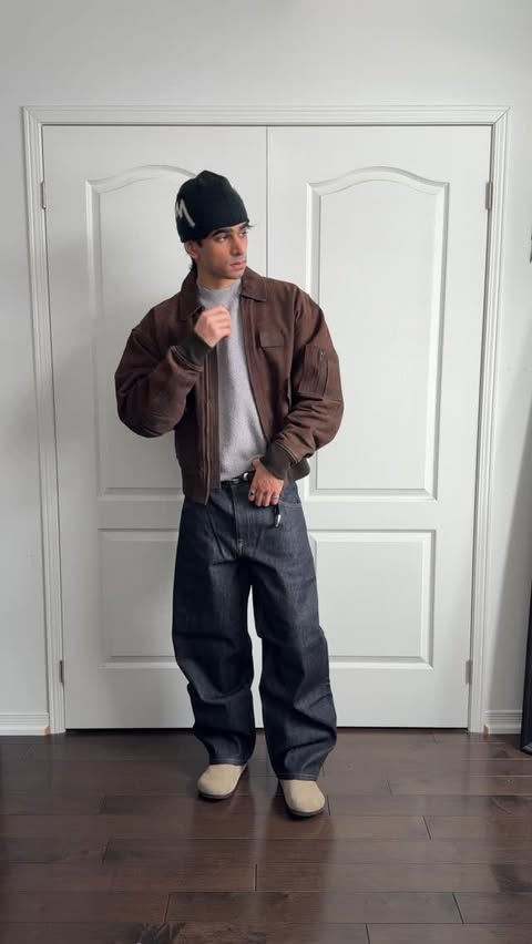 Instagram post by @omgessin for Birkenstock. Caption reads: [...] this new year with my london clogs ❄️....