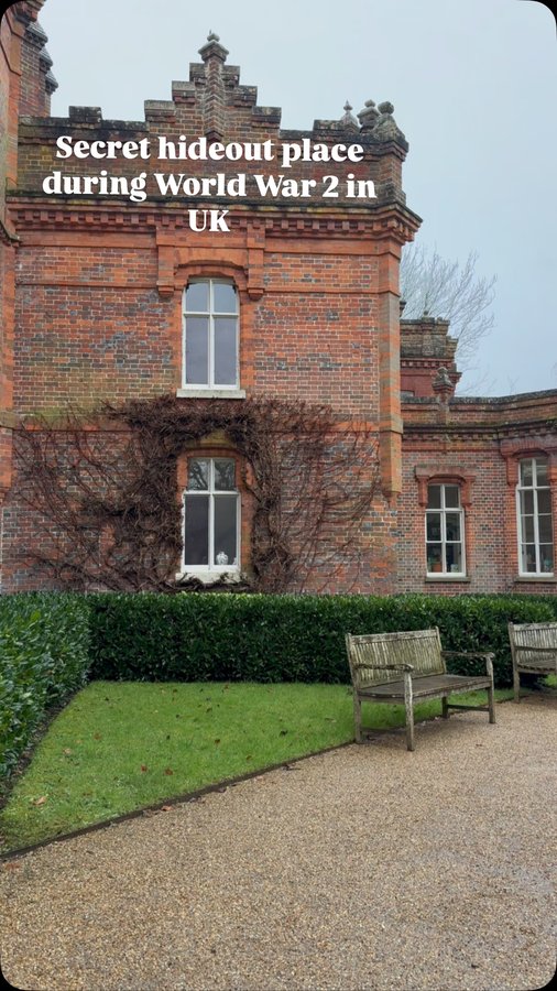 Instagram post by @sana for VisitEngland. Caption reads: Once the home of British Prime Minister Benjamin....