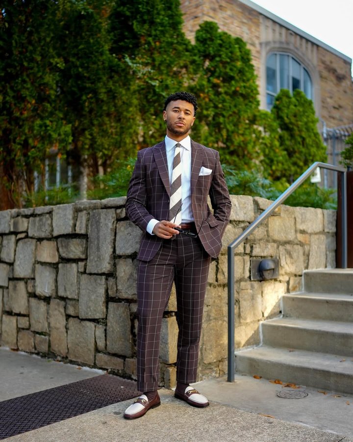 Instagram post by @treybryantstyle for Suitshop. Caption reads: [...] of the design to the color or pattern.....