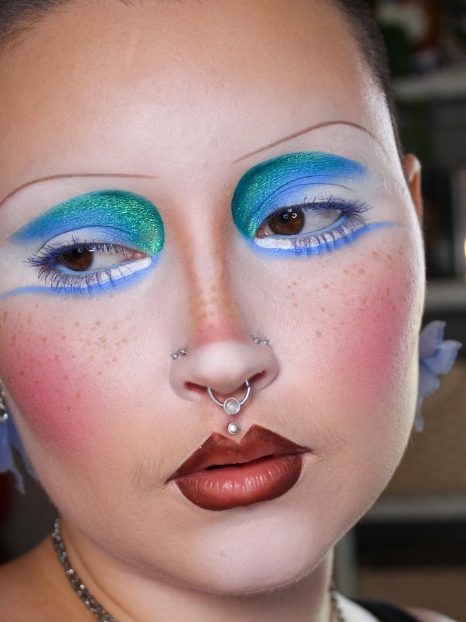 Instagram post by an influencer for ColourPop Cosmetics. Caption reads: [...] Brow Pencil in Latte @colourpopcosmetics....