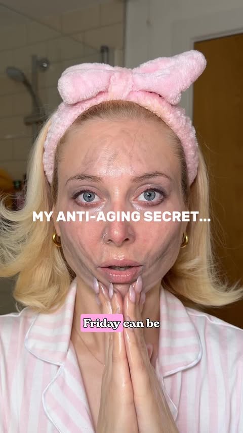 Instagram post by @billieblonde_ for Facetheory. Caption reads: [...] pack! 🛍️ shop now at factheory.com....