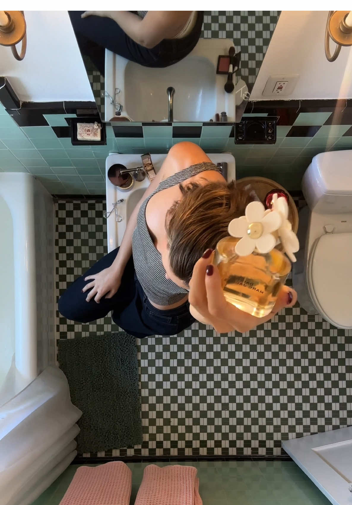 TikTok post by @avamichelle02 for Marc Jacobs Fragrances. Caption reads: [...] to gift #MJDaisy and #MJPerfect....