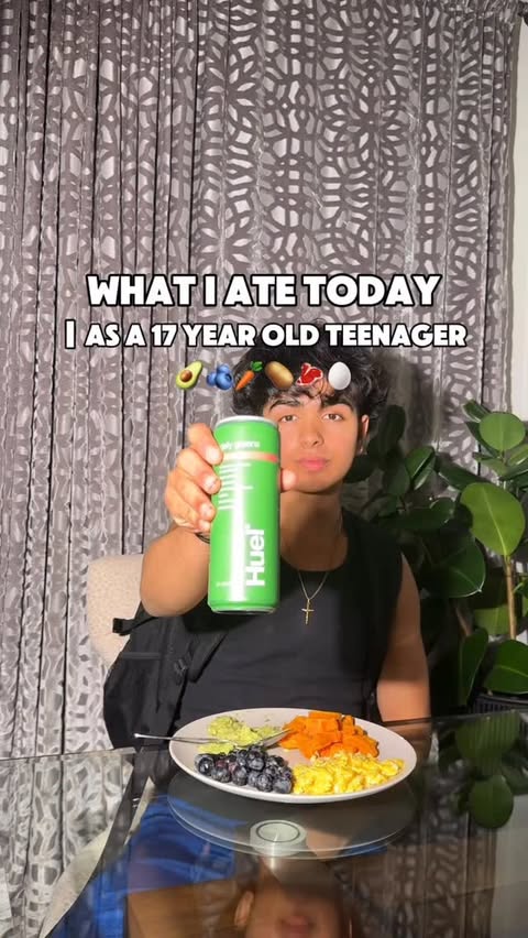 Instagram post by @juniorfitnutrition for Huel. Caption reads: Day 5/25 | Eating healthy should be your FIRST....