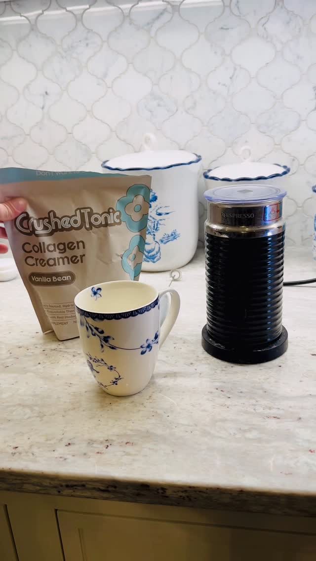 Instagram post by @bellevueblue for Crushed Tonic. Caption reads: [...] you know what I am taking about!....