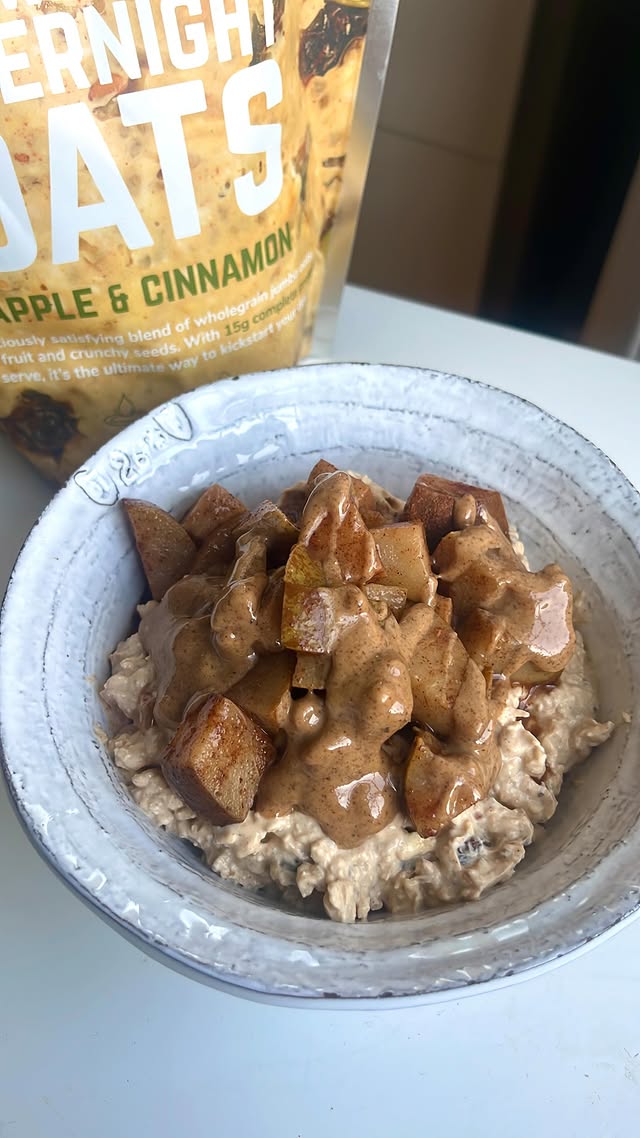 Instagram post by @cescasversion for Veloforte. Caption reads: [...] overnight oats made using my faveeee....