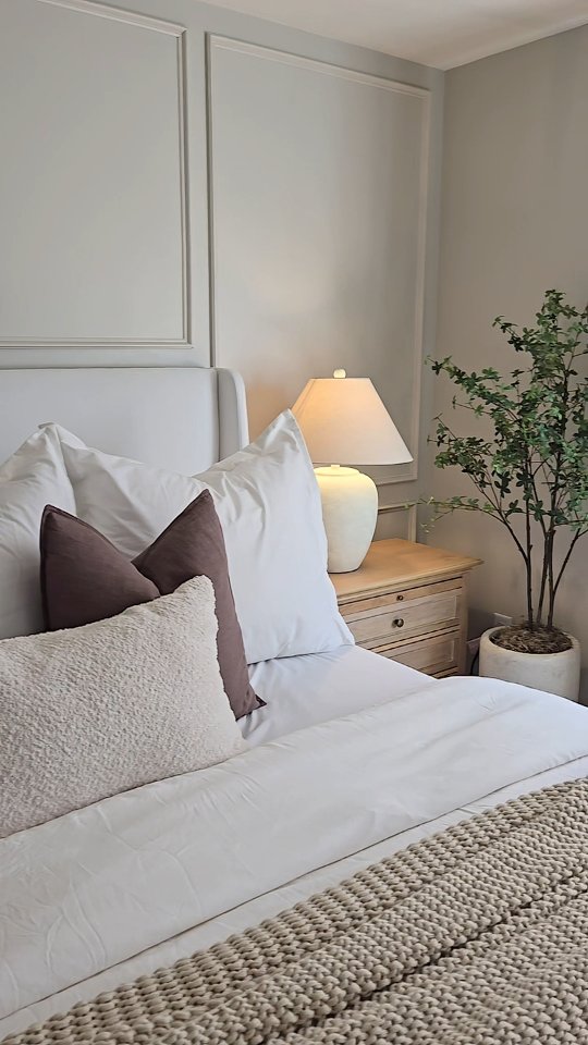 Instagram post by @fmh_designs for Wayfair. Caption reads: AD It’s giving warm + cozy vibes all day long!....