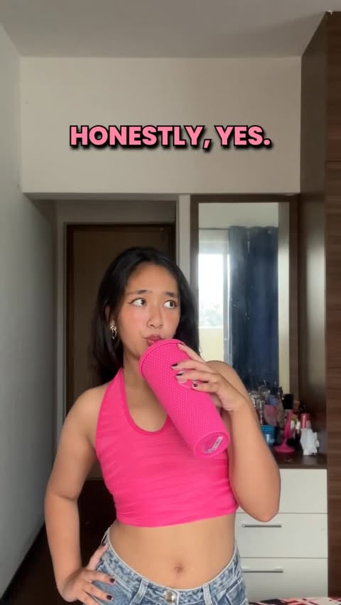 Instagram post by @suha_hana88 for Tinder. Caption reads: If he’s from the Northeast, expect : music on....