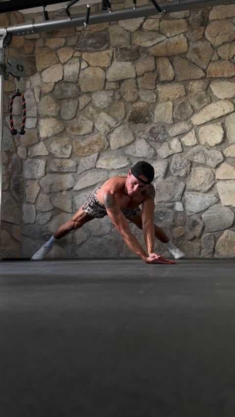 Instagram post by @thosh.collins for VIVOBAREFOOT. Caption reads: 10 Unique Push-Pull Exercises I’ve been using for....