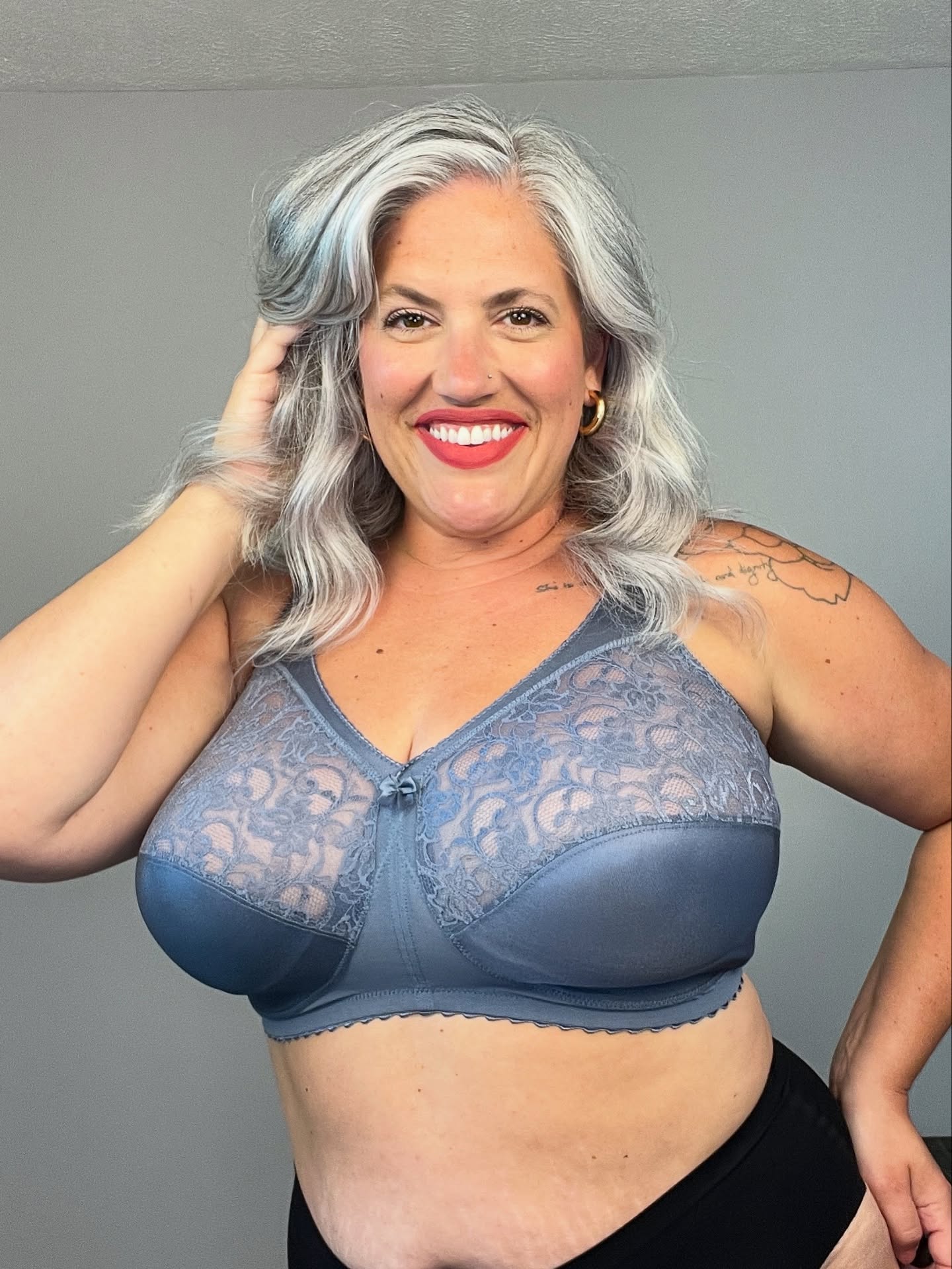 Instagram post by @mrs.heathergray for Glamorise. Caption reads: Stop lifting, shifting, and tugging all day… your....