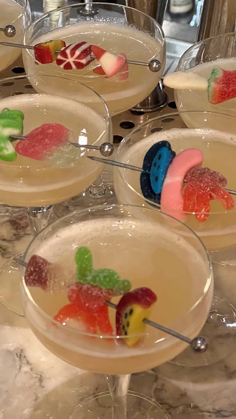 Instagram post by @elinorcharlotte for Sister Jane. Caption reads: [...] more festive fits! 🎄

Dress is....